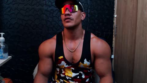 Viktor Herrera online show from 11.12.25