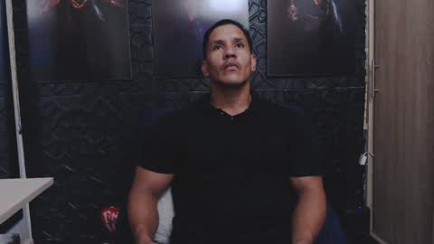 Viktor Herrera online show from 05.10.26