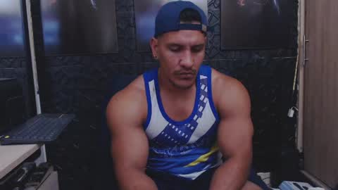 Viktor Herrera online show from 05.25.26