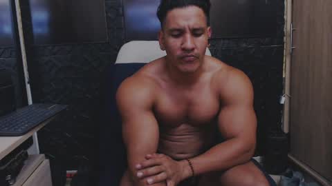 Viktor Herrera online show from 05.27.26