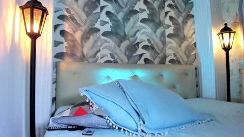 Viktoria online show from 04.12.26