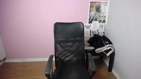 viktoria_lovely online show from 02.10.25