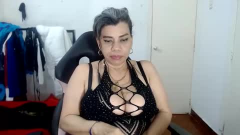 VIKY ADAMS online show from 02.25.25