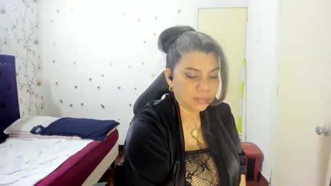 VIKY ADAMS online show from 03.29.26