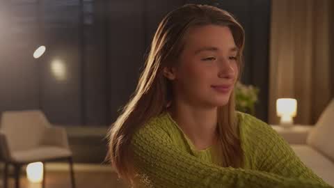 Snapshot of villanelle_l chatting on 11.19.25 Lana online show from 11.19.25