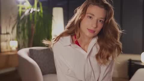 Snapshot of villanelle_l chatting on 11.27.25 Lana online show from 11.27.25