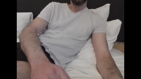 Snapshot of vince_du_80 chatting on 02.28.25 Vince online show from 02.28.25