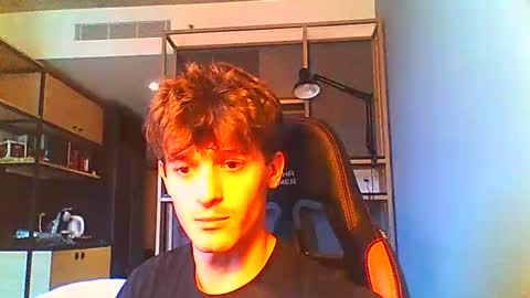 vincentprice69 online show from 10.24.25