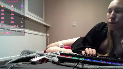 Vine Princess online show from 09.13.25