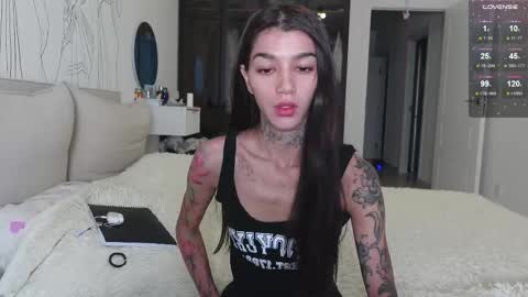 vinkitinkii online show from 12.22.25