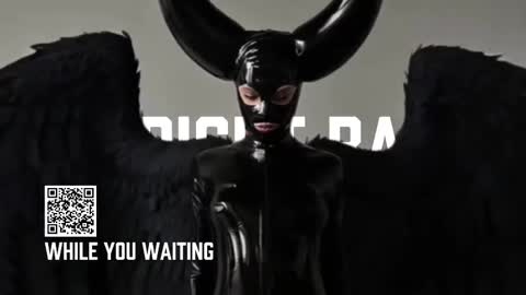 Diva Silvia online show from 10.19.25