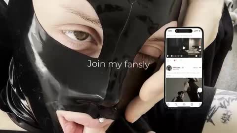 Diva Silvia online show from 02.01.26