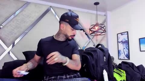 ---Vinzen--- online show from 11.10.25