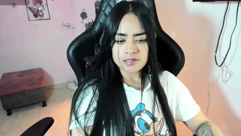 Daniela online show from 10.19.25