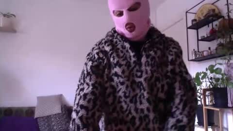 Violette online show from 03.15.26