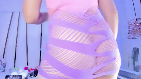 violeet_gray online show from 10.29.25