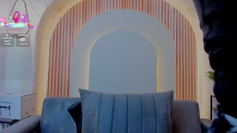 Violette online show from 04.14.26