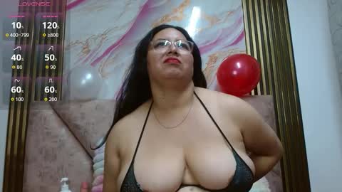 Snapshot of violemurray chatting on 02.26.26 violemurray online show from 02.26.26