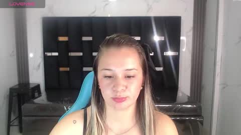 Violet online show from 01.14.26