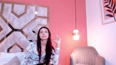 KARLA GAEZ online show from 04.11.26