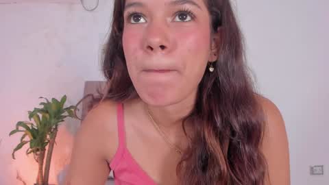 Snapshot of violet_24__ chatting on 01.22.25 Violet online show from 01.22.25