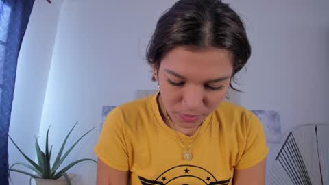 Snapshot of violet_24__ chatting on 01.30.25 Violet online show from 01.30.25