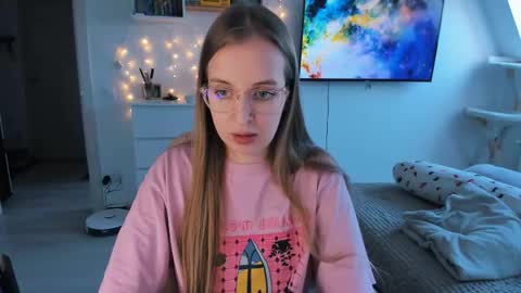 Violet online show from 02.05.26