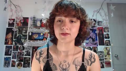 Violet online show from 02.24.25