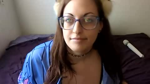 Snapshot of violet_kitty_9 chatting on 07.22.26 Violet Kitty online show from 07.22.26