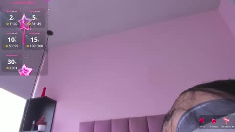 violet online show from 10.20.25