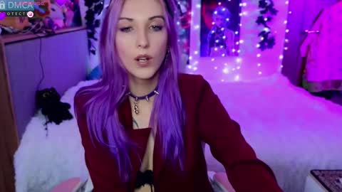 Snapshot of violet_noir_ chatting on 01.17.25 Deya online show from 01.17.25