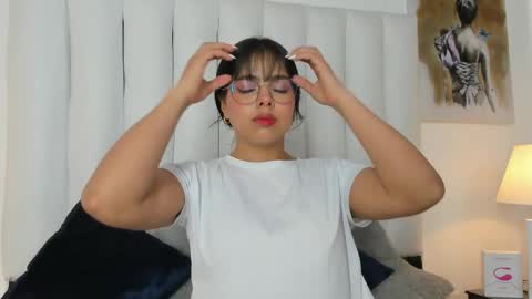 Mary online show from 04.01.26