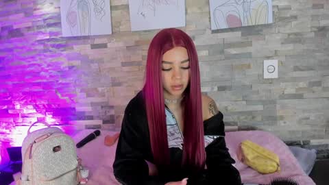 Violeta online show from 12.11.24