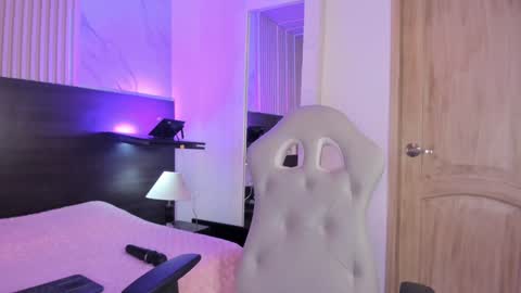 Violeta online show from 01.20.25