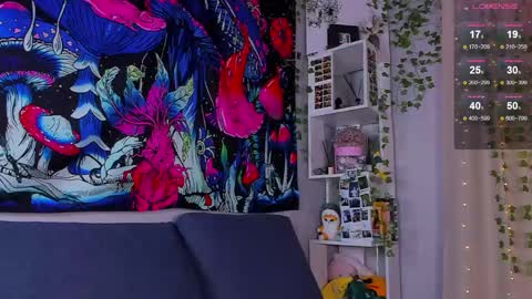 Violet online show from 05.17.26