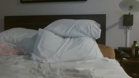 Snapshot of violet_winter97 chatting on 11.13.25 violet_winter97 online show from 11.13.25