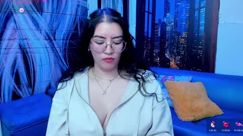 Snapshot of violeta_diazz chatting on 02.02.25 online show from 02.02.25