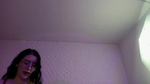     online show from 05.11.26