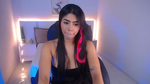 Violeta leon online show from 12.21.24