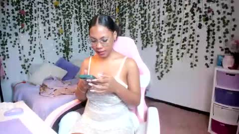 Violeta online show from 09.16.25