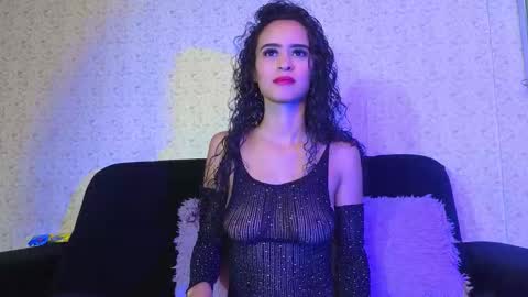 Snapshot of violeta_petite23_aws chatting on 11.29.25 violeta_petite23_aws online show from 11.29.25