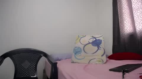 VIOLETA SORACHI  online show from 12.03.25