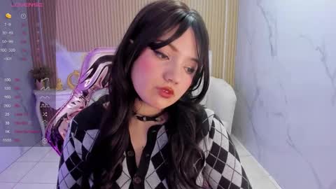 Snapshot of violeta_sub chatting on 10.20.25 IG violeta sub online show from 10.20.25