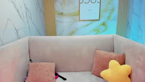 Snapshot of violeta_sub chatting on 05.23.26 IG violeta sub online show from 05.23.26