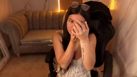 Snapshot of violeta_tf chatting on 03.01.26 violeta_tf online show from 03.01.26