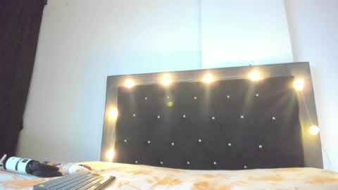 VioletaDums online show from 02.21.26