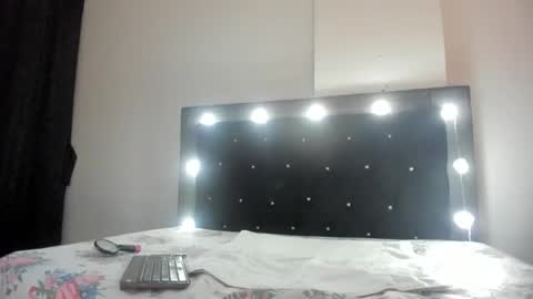 VioletaDums online show from 03.25.26