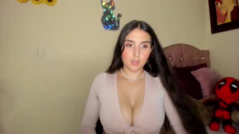 Snapshot of violetalee chatting on 10.02.25 Jimena online show from 10.02.25