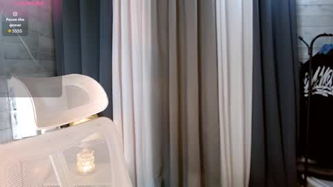 violet online show from 01.08.26