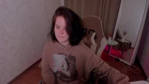 Violet online show from 11.06.25